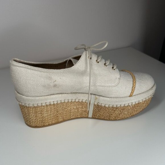Stuart Weitzman Mantra Platform in Ivory Linen Size 7 - Picture 3 of 11